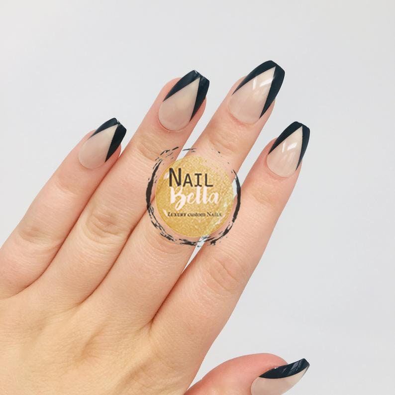 Black Short Coffin V-Shape French Tip Press on Nail Set / Fake Nails / False Nails / Glue On Nails / Ready to Ship / No Sizing Necessary