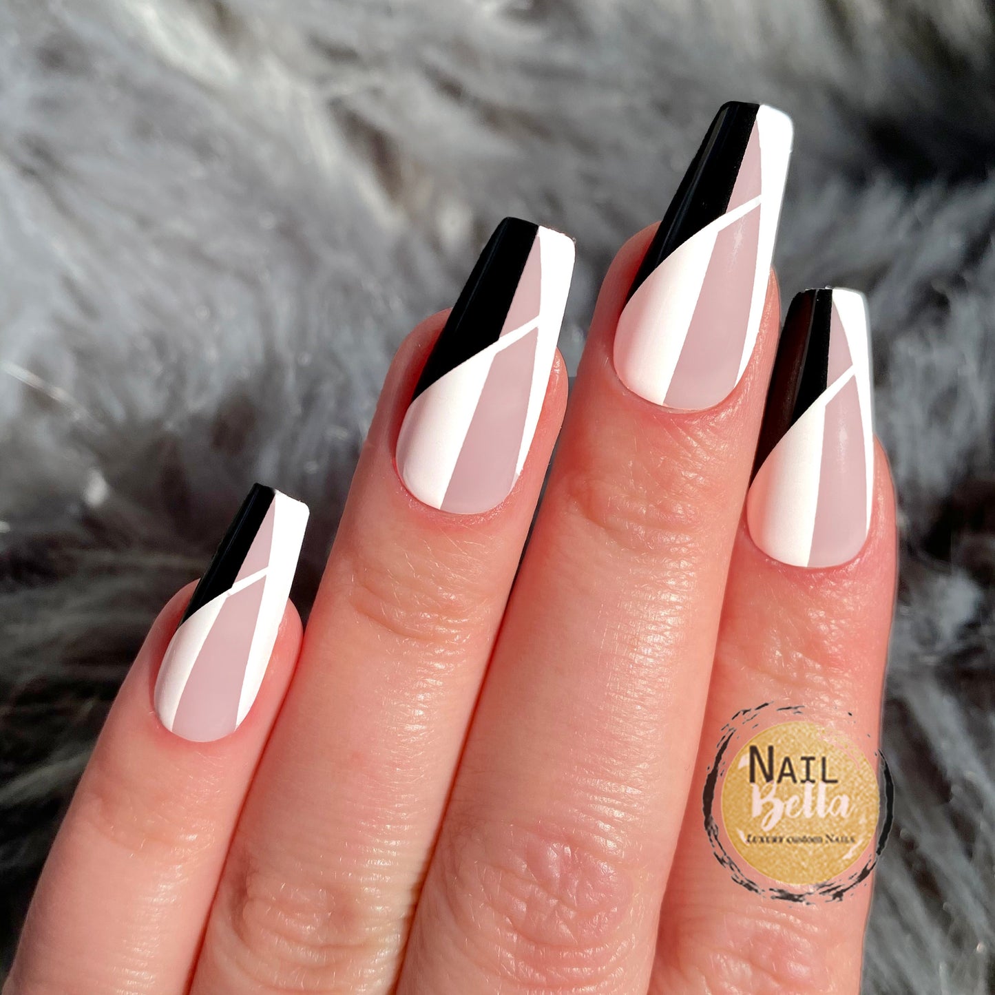 Coffin Nails | Black and White Nails Coffin | Coffin Nails with Design | Fake Nails | Press On Nails | Stick On Nails | Glue On Nails