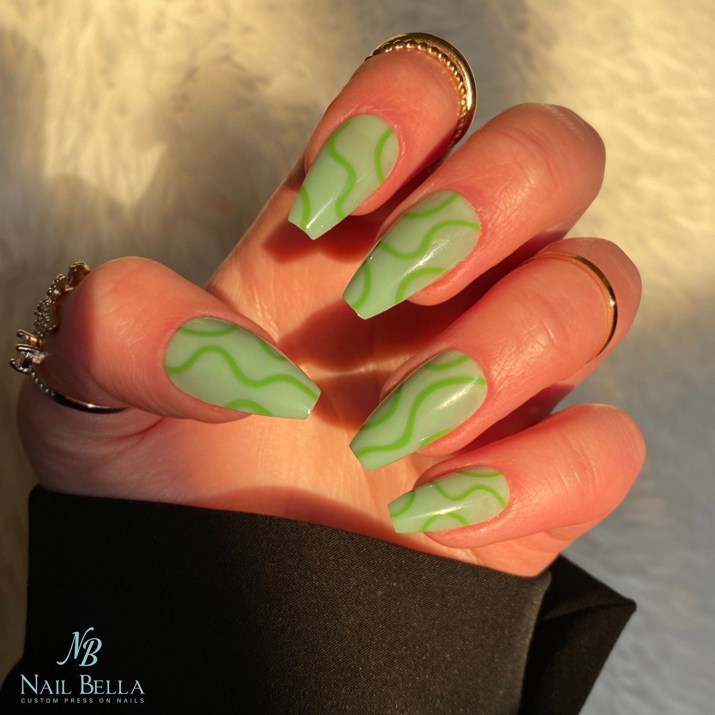 Green Swirl Mid Coffin Press On Nails / Nails with Designs / Fake Nails / Glue On Nails / Nail on Press Nail Short / Press on Nail Short