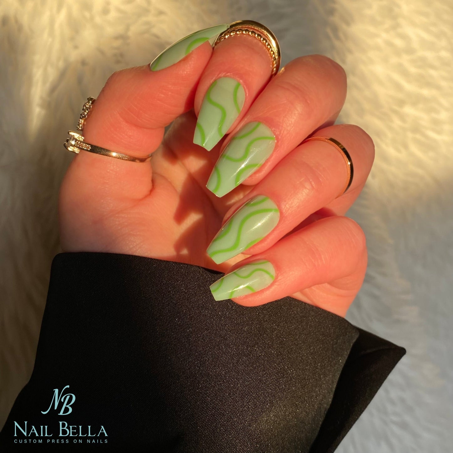 Green Swirl Mid Coffin Press On Nails / Nails with Designs / Fake Nails / Glue On Nails / Nail on Press Nail Short / Press on Nail Short