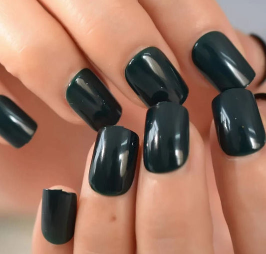 Black Short Square Press on Nail / No Sizing Required / 24 pcs / Fake Nails / False Nails / Glue On Nails / Short Press on Nails