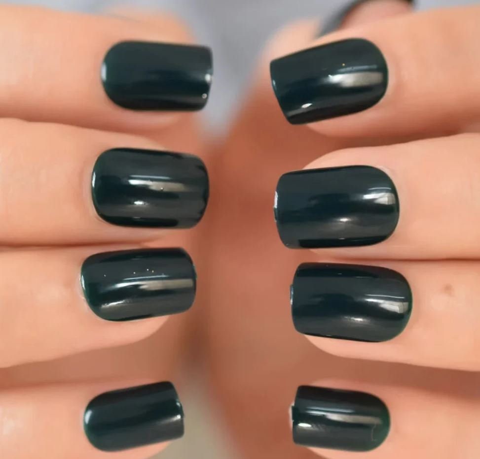 Black Short Square Press on Nail / No Sizing Required / 24 pcs / Fake Nails / False Nails / Glue On Nails / Short Press on Nails