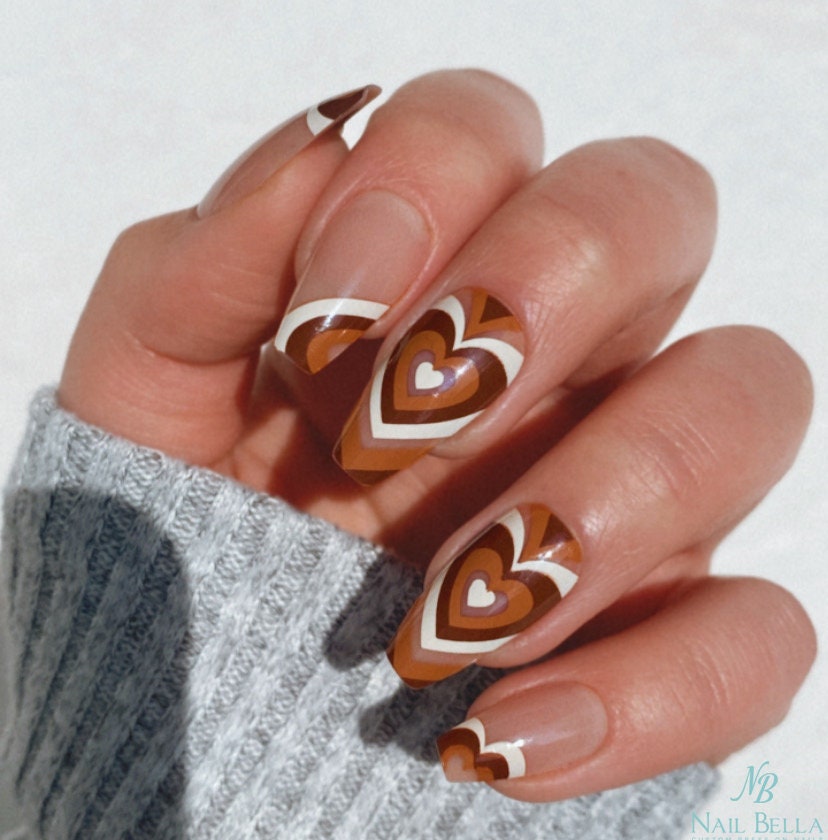 Brown Heart Mid Coffin Press On Nails / 28 Nails with Designs / Fake Nails / Glue On Nails / Nail on Press Nail Short / Press on Nails Short