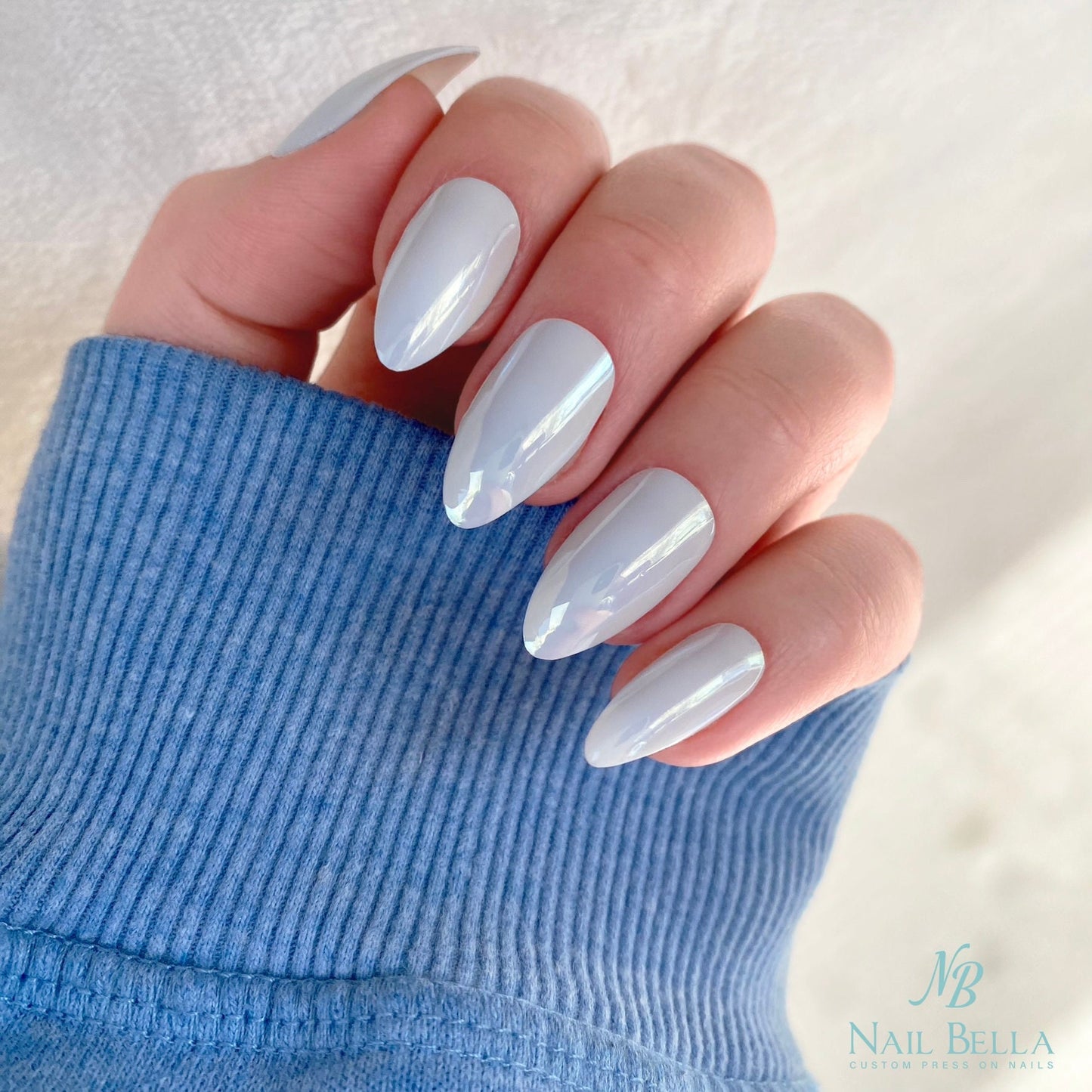 White Chrome Short Almond Press ons | Fake Nails | False Nails | Glue On Nails | White Nails | Short Press on Nails